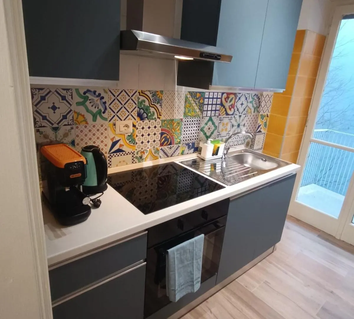 Via Mondovi 27 Guest House - 200 Mt From Metro Ponte Lungo 0*, Rome