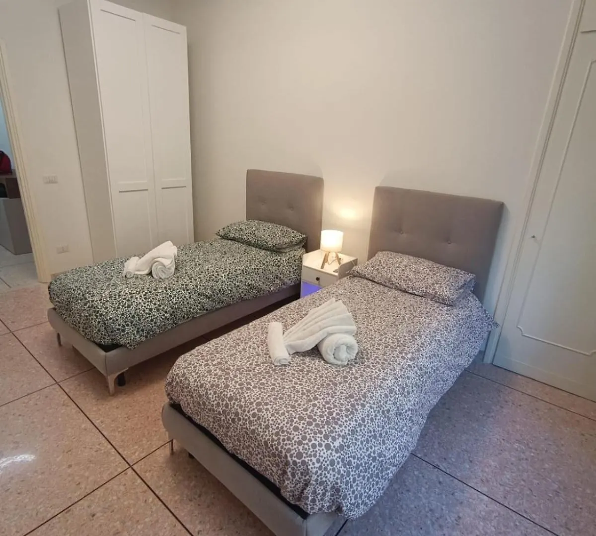Apartment Via Mondovi 27 Guest House - 200 Mt From Metro Ponte Lungo